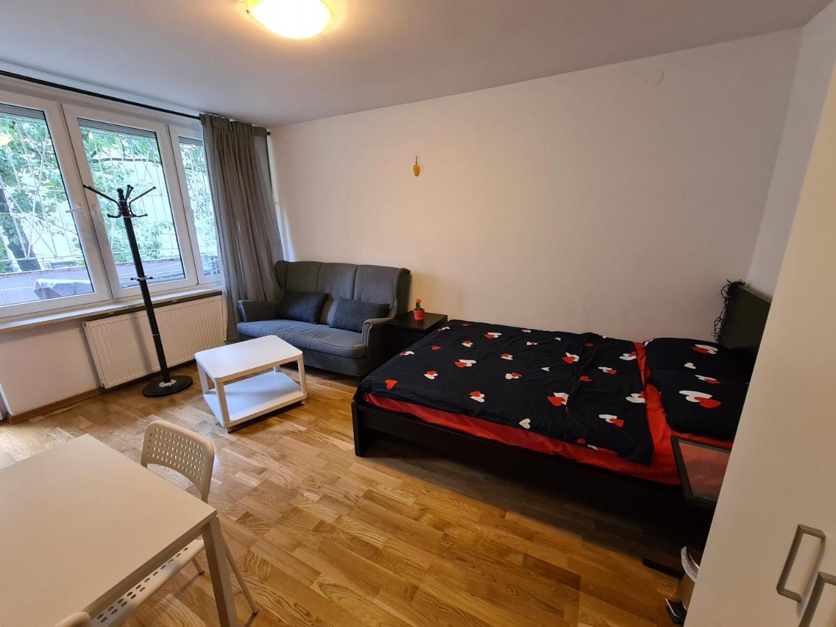 Mirrorroom Pl Citycenter Βαρσοβία Εξωτερικό φωτογραφία