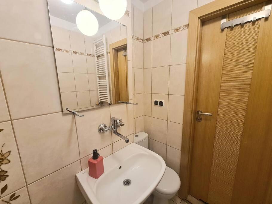 Mirrorroom Pl Citycenter Βαρσοβία Εξωτερικό φωτογραφία